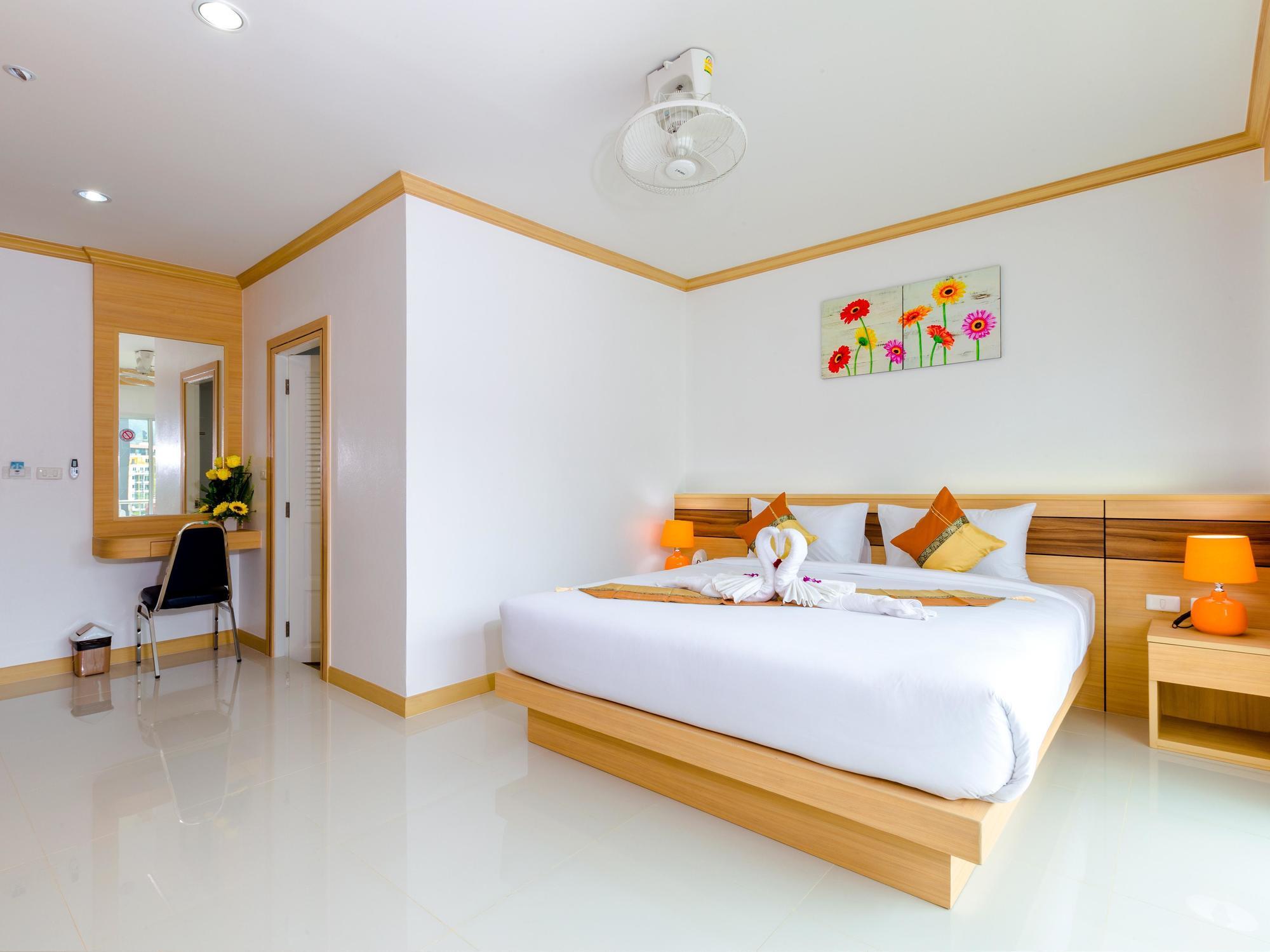 ภูษิตา เฮาส์ Hotel Patong ภายนอก รูปภาพ