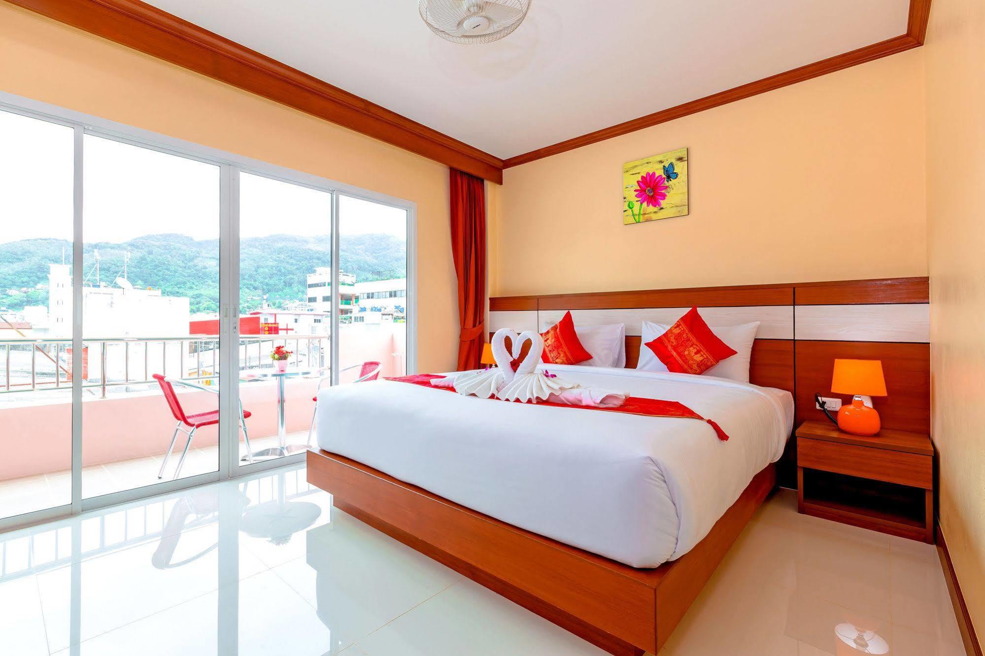 ภูษิตา เฮาส์ Hotel Patong ภายนอก รูปภาพ