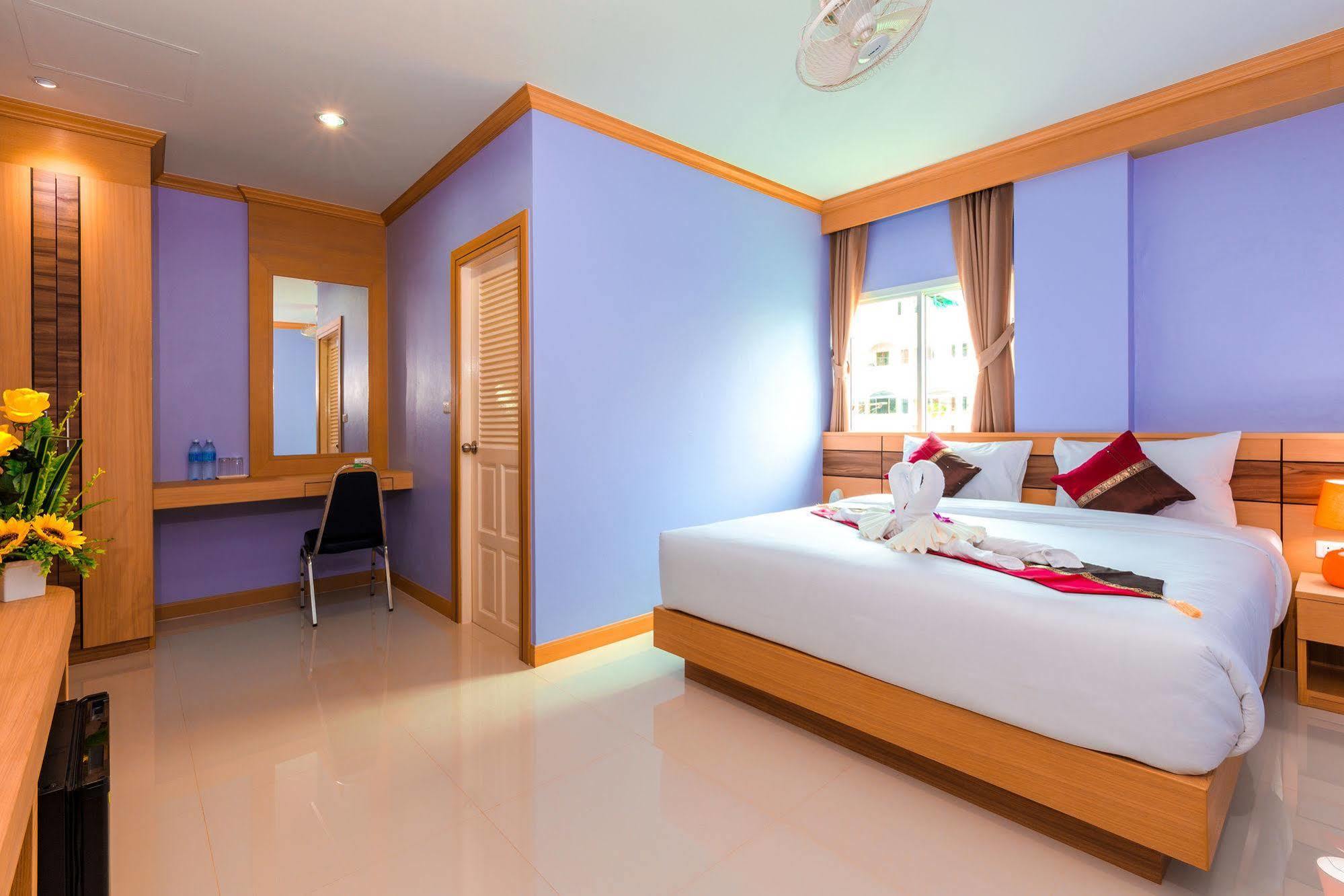 ภูษิตา เฮาส์ Hotel Patong ภายนอก รูปภาพ