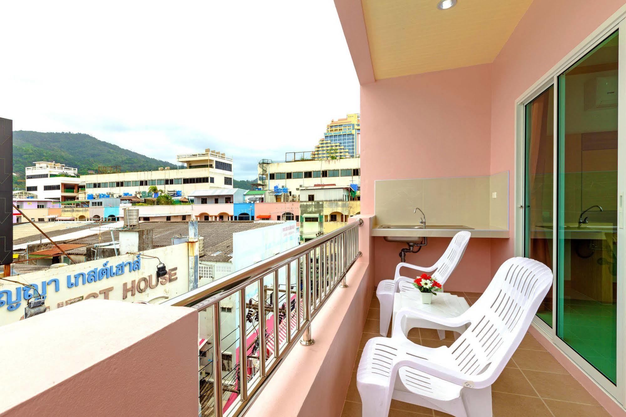 ภูษิตา เฮาส์ Hotel Patong ภายนอก รูปภาพ
